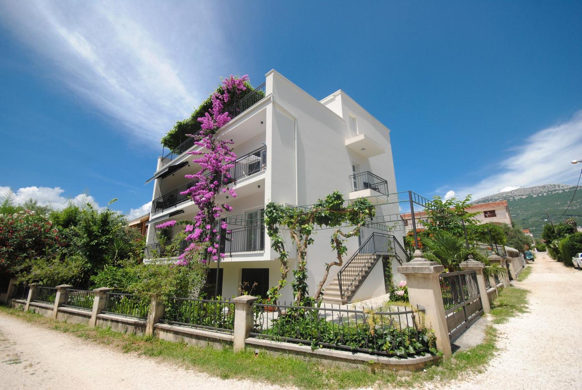 Park View Apartments Kastela Exterior photo